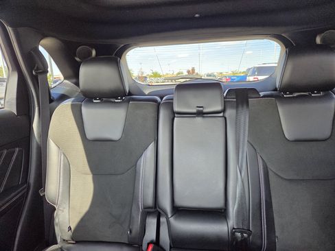 Certified 2019 Ford Edge ST w/ Convenience Package AWD/4WD image 19