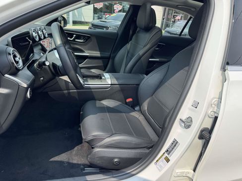 Used 2023 Mercedes-Benz C 300 4MATIC Sedan w/ Exclusive Trim Package image 18