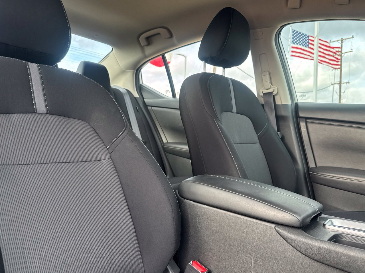 Certified 2023 Nissan Sentra SV FWD image 29