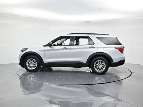Used 2026 Ford Explorer Active RWD image 7