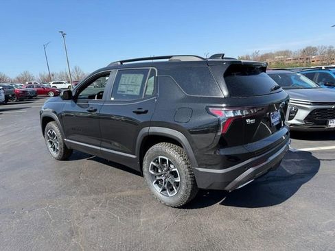 New 2026 Chevrolet Equinox ACTIV w/ Convenience Package III AWD/4WD image 3