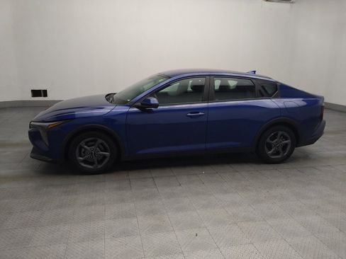 Used 2025 Kia K4 FWD image 2