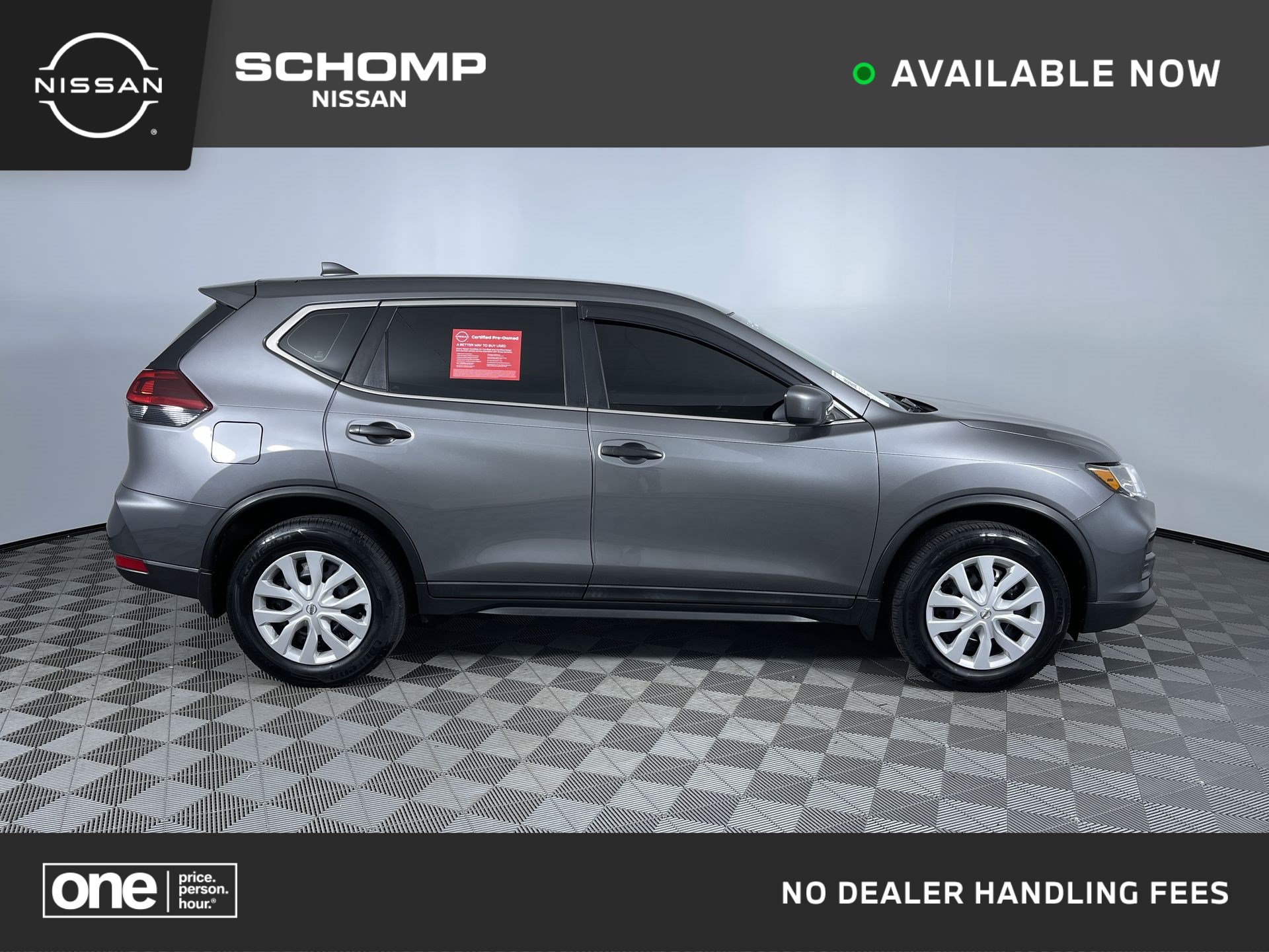 Used 2018 Nissan Rogue S AWD/4WD image 1