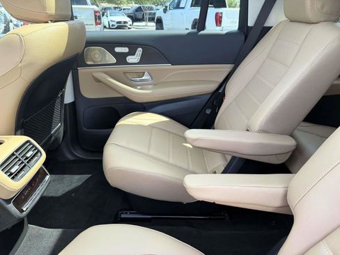 Certified 2026 Mercedes-Benz GLS 450 4MATIC image 15