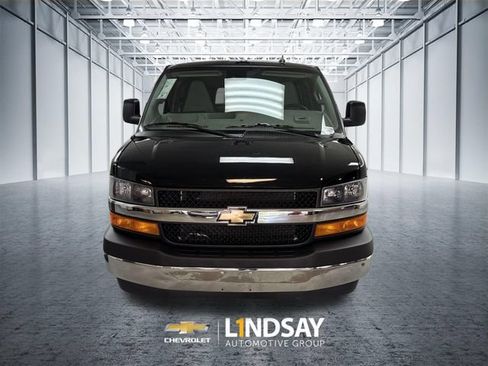 Used 2025 Chevrolet Express 3500 LT w/ LT Preferred Equipment Group RWD image 20
