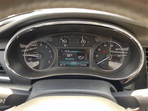 Used 2018 Buick Encore Premium w/ Experience Buick Package image 18