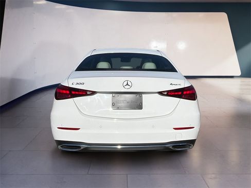 Certified 2023 Mercedes-Benz C 300 4MATIC Sedan w/ Exclusive Trim Package image 4