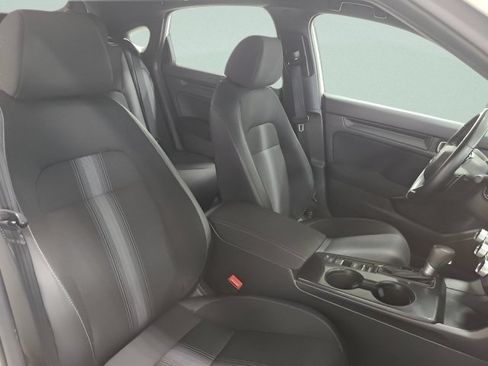 Used 2024 Honda Civic Sport image 12