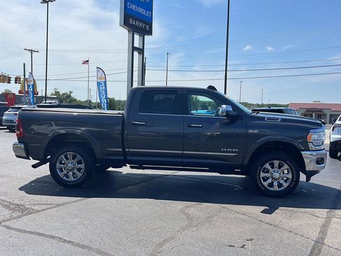 Used 2022 RAM 2500 Limited w/ Towing Technology Group AWD/4WD image 6