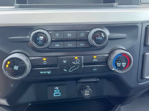 Used 2024 Ford F250 XL w/ STX Appearance Package AWD/4WD image 4