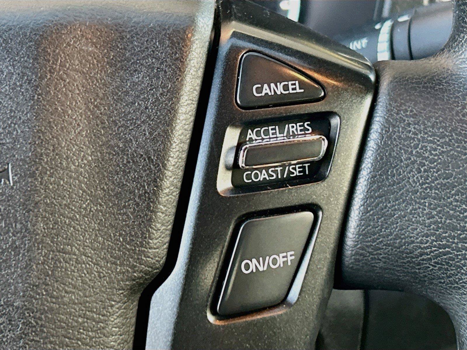 Used 2024 Nissan Frontier SV AWD/4WD image 35
