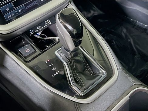 Used 2024 Subaru Outback Limited image 16