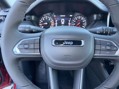 New 2026 Jeep Compass Latitude AWD/4WD image 16