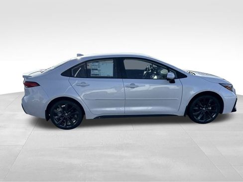 New 2026 Toyota Corolla SE image 7