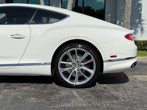 Used 2023 Bentley Continental GT Azure AWD/4WD image 32