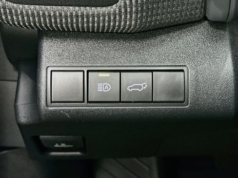 Used 2024 Subaru Solterra AWD/4WD image 17