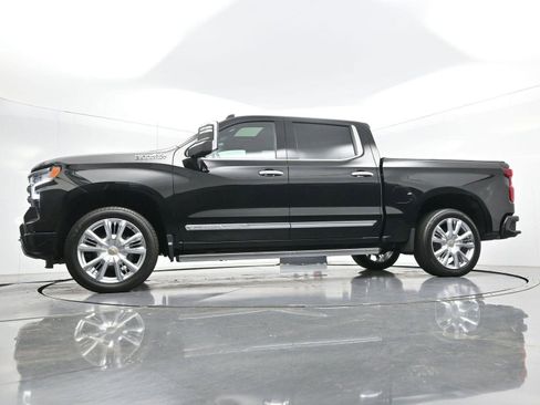Used 2024 Chevrolet Silverado 1500 High Country w/ High Country Premium Package AWD/4WD image 47