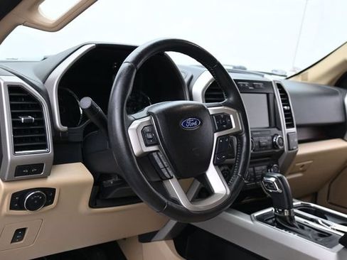 Used 2017 Ford F150 Lariat AWD/4WD image 16