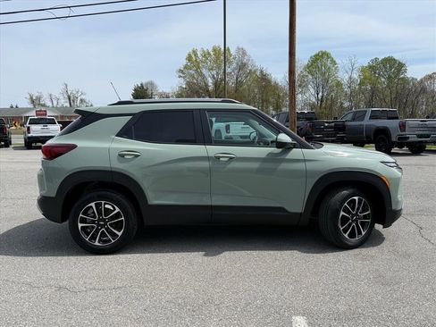 New 2026 Chevrolet TrailBlazer LT image 3