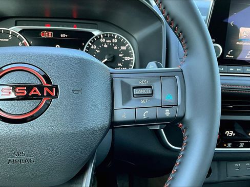 Used 2026 Nissan Rogue SV AWD/4WD image 12