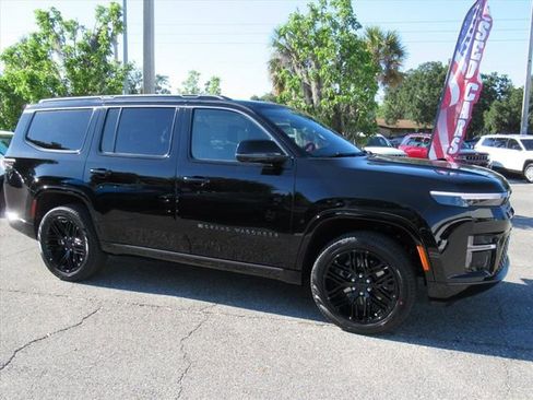 New 2026 Jeep Grand Wagoneer Limited AWD/4WD image 2