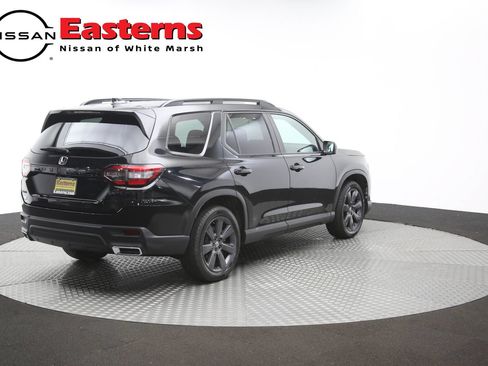Used 2023 Honda Pilot Sport image 40