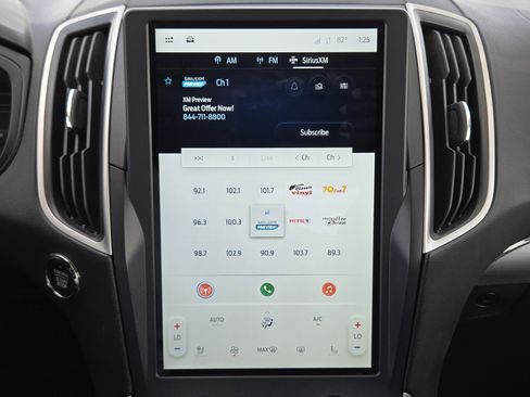 Certified 2022 Ford Edge SEL w/ Convenience Package image 18