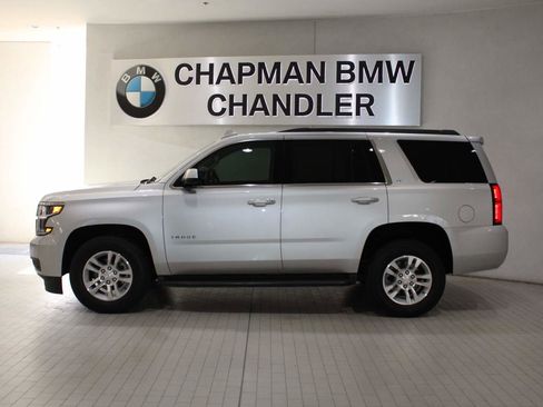 Used 2016 Chevrolet Tahoe LT w/ Luxury Package image 3