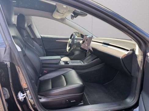Used 2022 Tesla Model 3 Performance AWD/4WD image 13