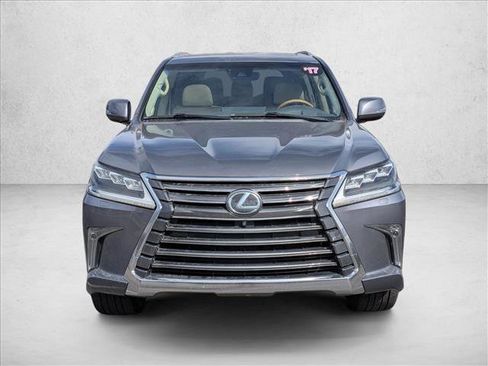 Used 2017 Lexus LX 570 4WD w/ Luxury Package image 2