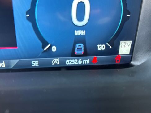 Used 2025 Ford F150 Platinum w/ Equipment Group 702A High AWD/4WD image 25