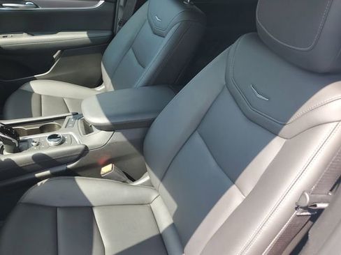Certified 2023 Cadillac XT5 Luxury w/ LPO, Floor Liner Package FWD image 25