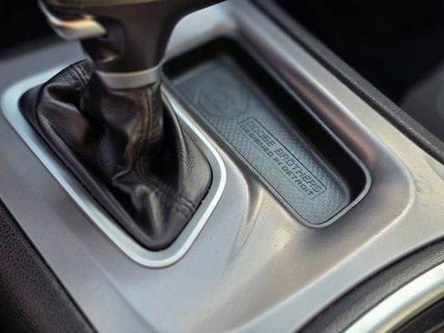 Used 2022 Dodge Charger SXT image 30