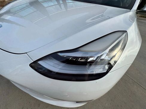 Used 2023 Tesla Model 3 Standard Range RWD image 31