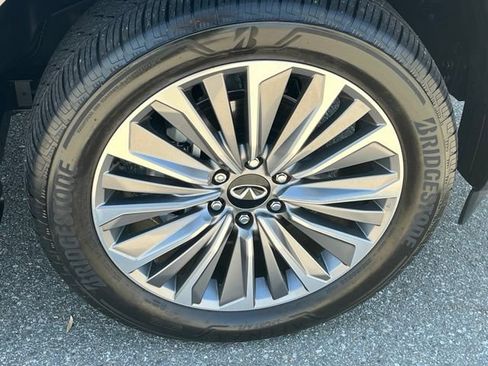 Certified 2026 INFINITI QX80 Luxe w/ Cargo Package RWD image 33