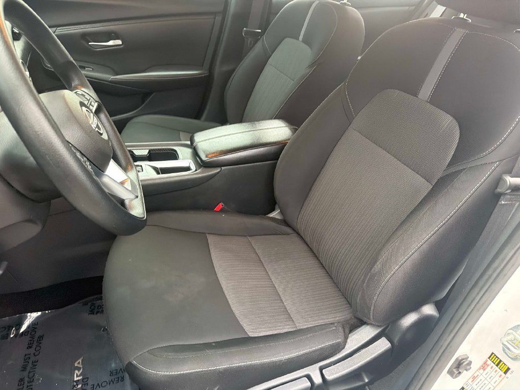 Used 2024 Nissan Sentra SV FWD image 21