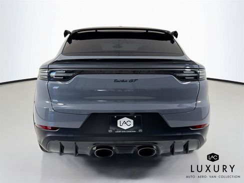 Used 2023 Porsche Cayenne Turbo GT AWD/4WD image 7