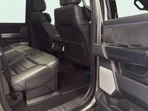 Used 2025 Ford F350 Platinum image 18