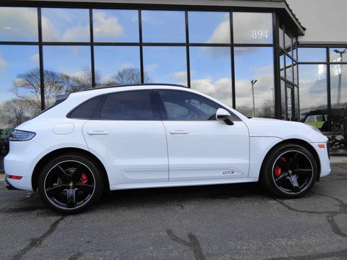 Used 2021 Porsche Macan GTS image 4