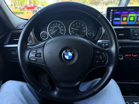 Used 2013 BMW 328i Sedan RWD image 23