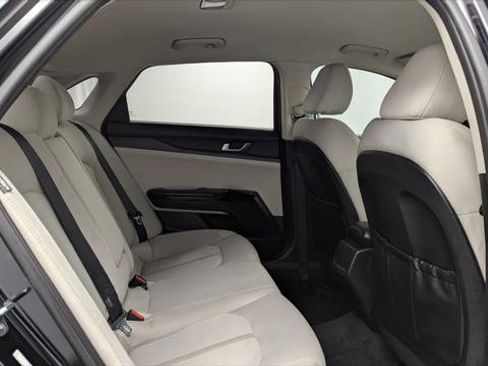 Used 2021 Kia K5 LXS image 17