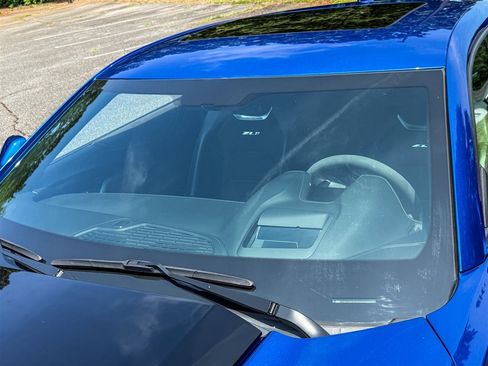 Used 2017 Chevrolet Camaro ZL1 RWD image 15