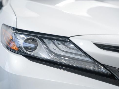 Used 2023 Toyota Camry XSE w/ Cold Weather Package AWD/4WD image 11