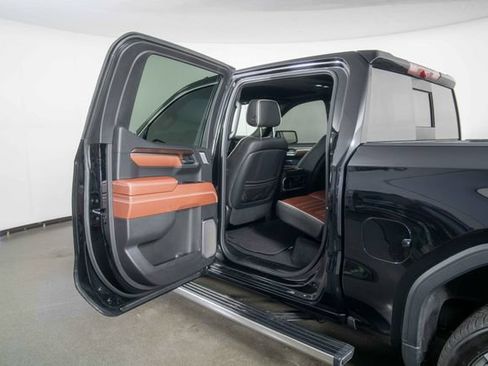Used 2025 GMC Sierra 1500 Denali Ultimate AWD/4WD image 14