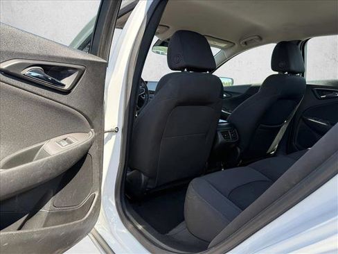 Used 2024 Chevrolet Malibu LT FWD image 20