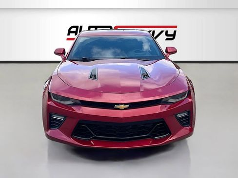 Used 2018 Chevrolet Camaro SS RWD image 2