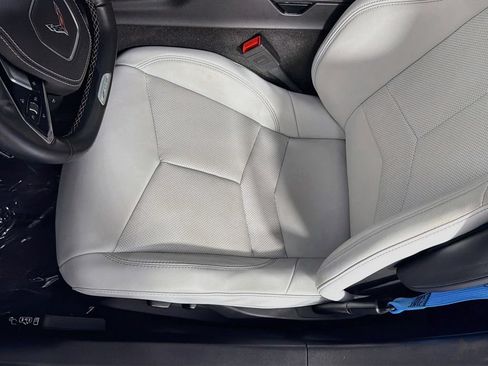 Used 2025 Chevrolet Corvette Z06 RWD image 20