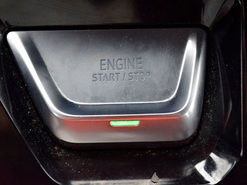 Used 2024 GMC Sierra 2500 AT4 w/ AT4 Premium Plus Package AWD/4WD image 15