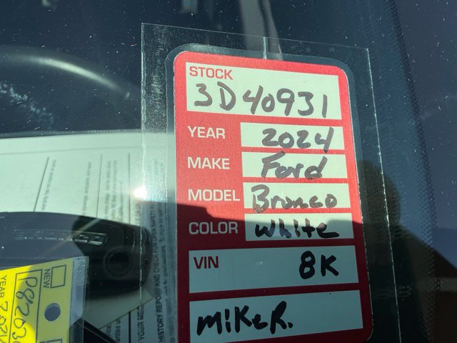 Used 2024 Ford Bronco Badlands AWD/4WD image 40