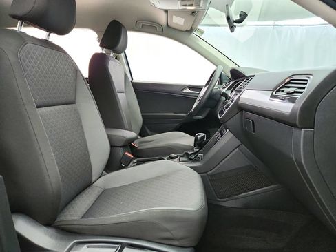 Used 2019 Volkswagen Tiguan S w/ 3rd Row Seat Package AWD/4WD image 25